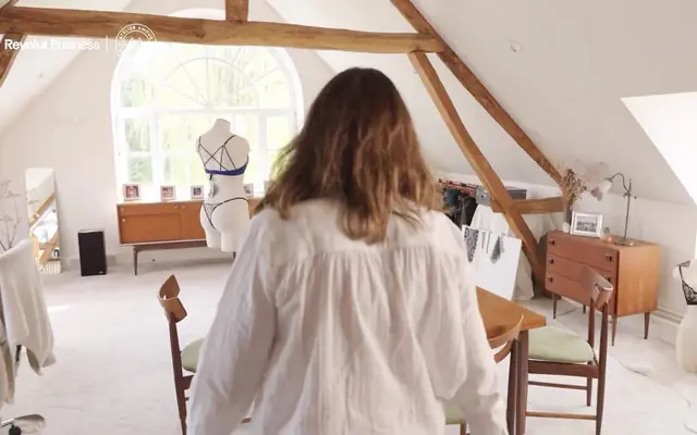 Revolut, Going international with Atelier Amour